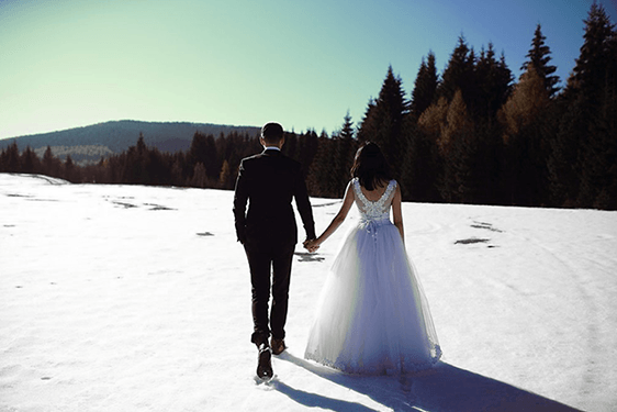 8 Top Winter Wedding Photography Trends