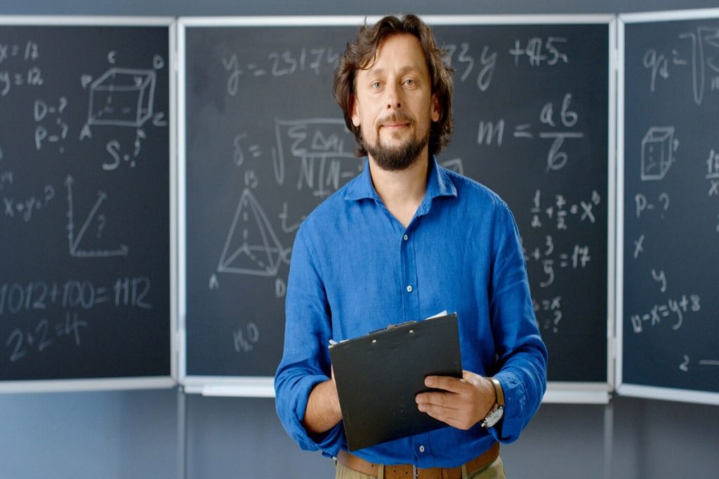 become a maths teacher